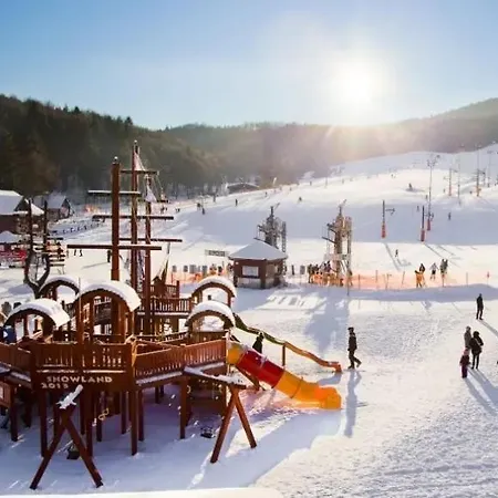 Stylovy Apartman Andrea Blizko Snowlandu Valča Esterno foto