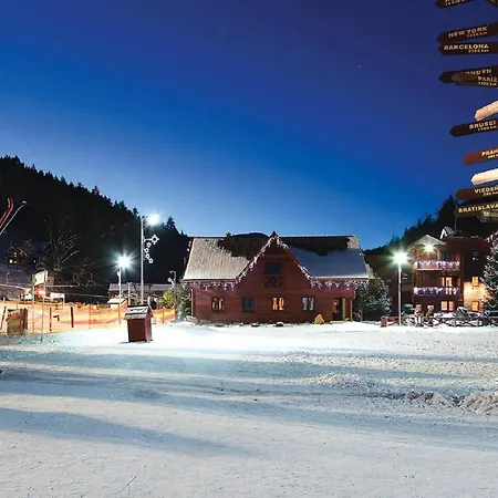 Stylovy Apartman Andrea Blizko Snowlandu Valča Esterno foto